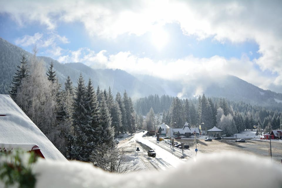 Day, Winter, On site