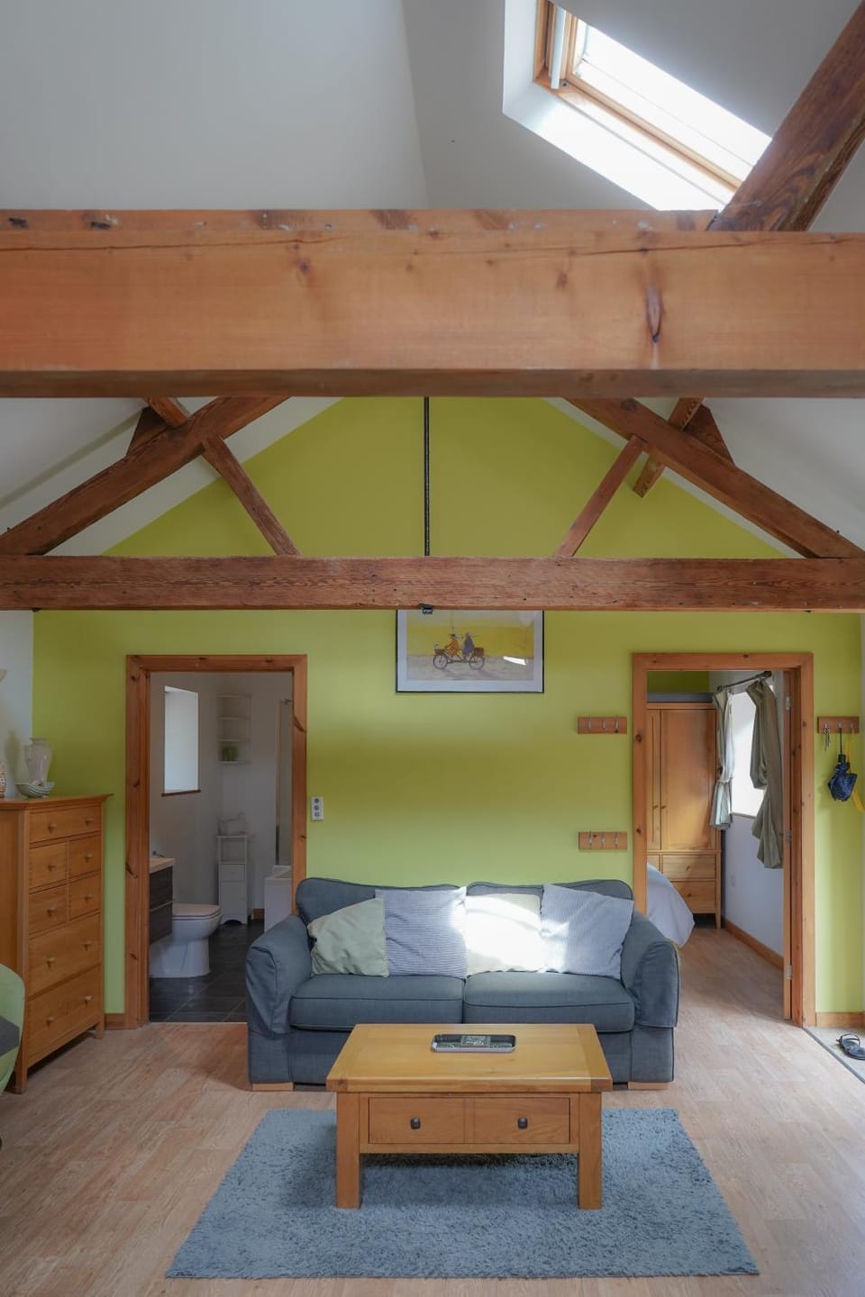 TV and multimedia, Living room, Lounge or bar, Seating area