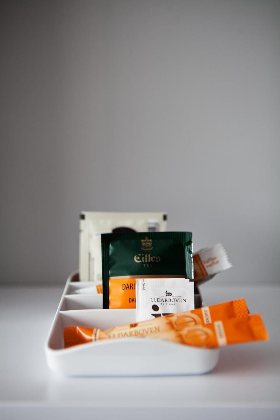 Coffee/tea facilities, Business facilities, Meeting/conference room