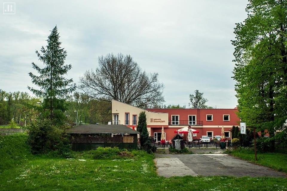 Apartament w Bizancjum 8 PARKING FREE 24H Apartment in Lower Silesian Voivodeship