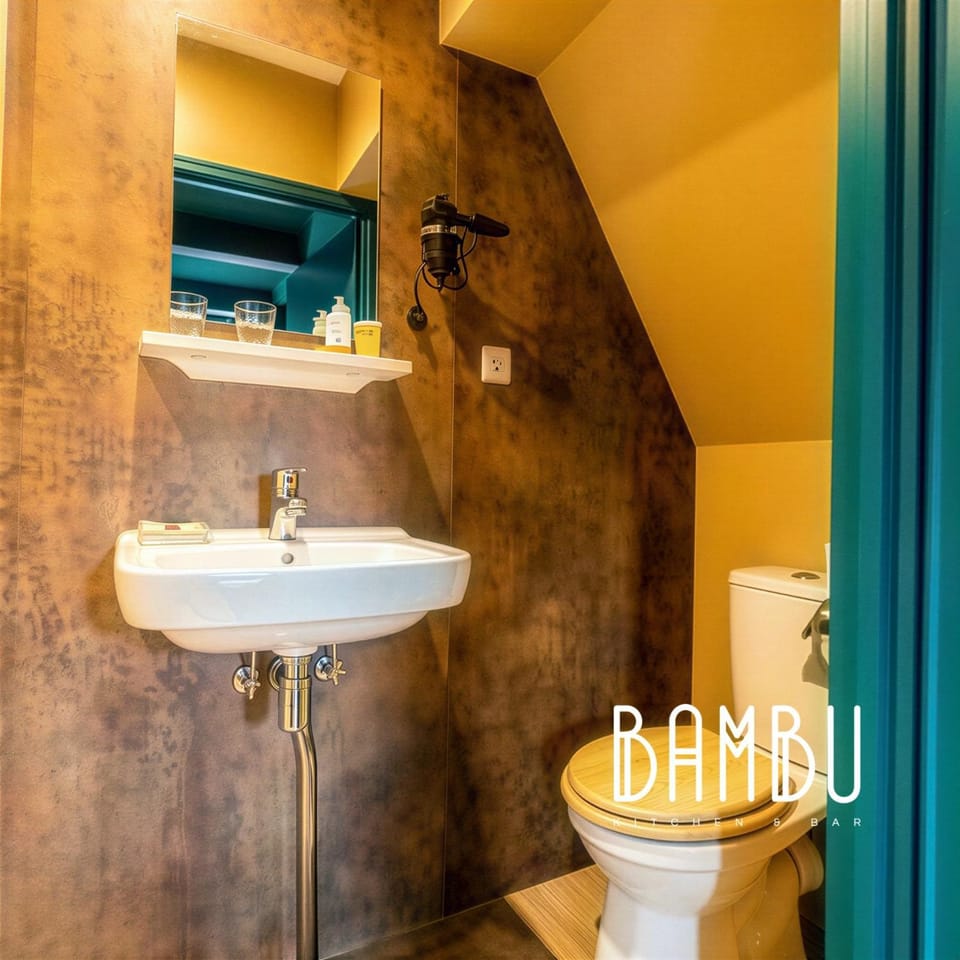 Toilet, Bathroom