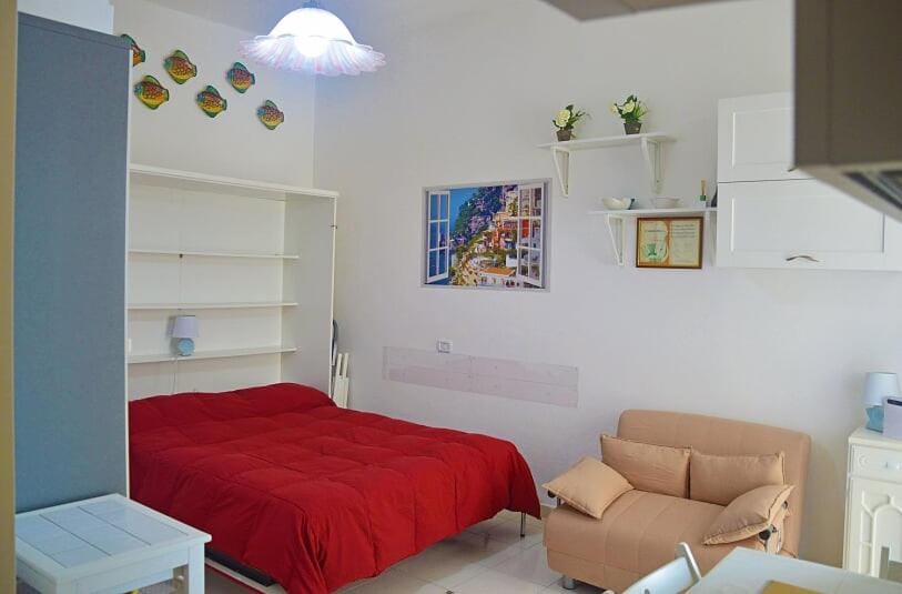 LA SCALINATELLA -vista mare- House in Campania