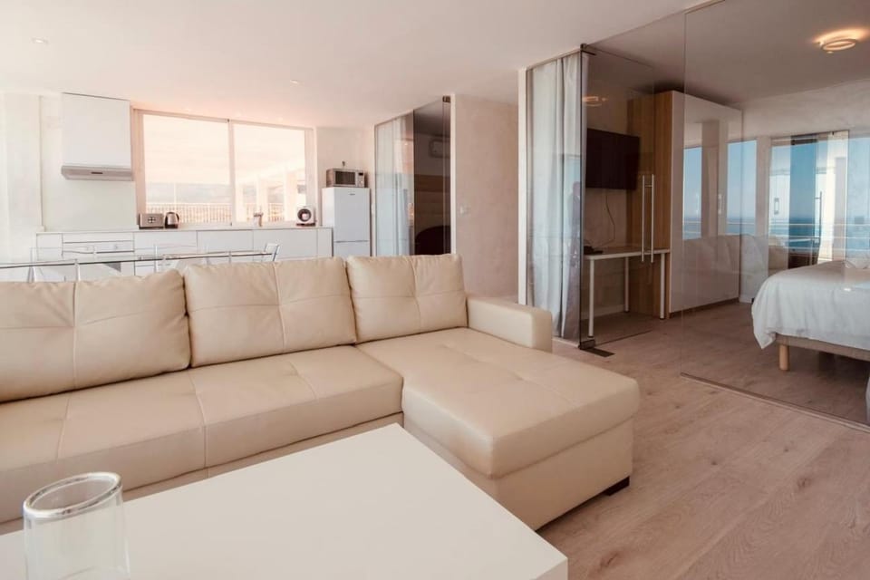 Kitchen or kitchenette, Living room, Photo of the whole room