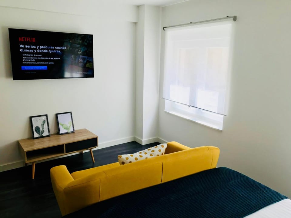 Patio, Balcony/Terrace, Living room