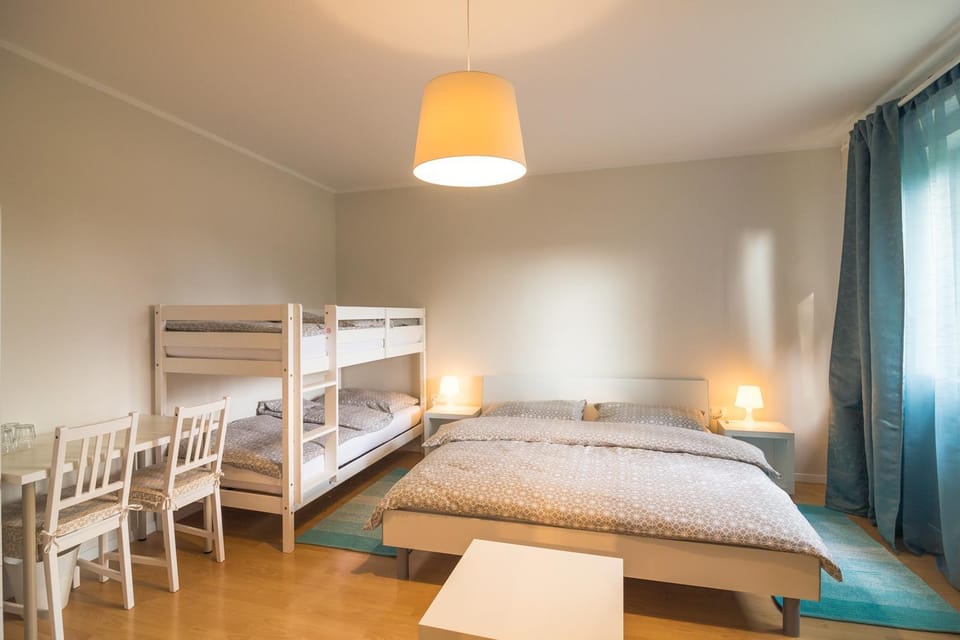 Photo of the whole room, bunk bed