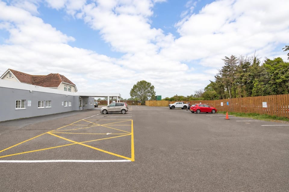 Property building, Parking