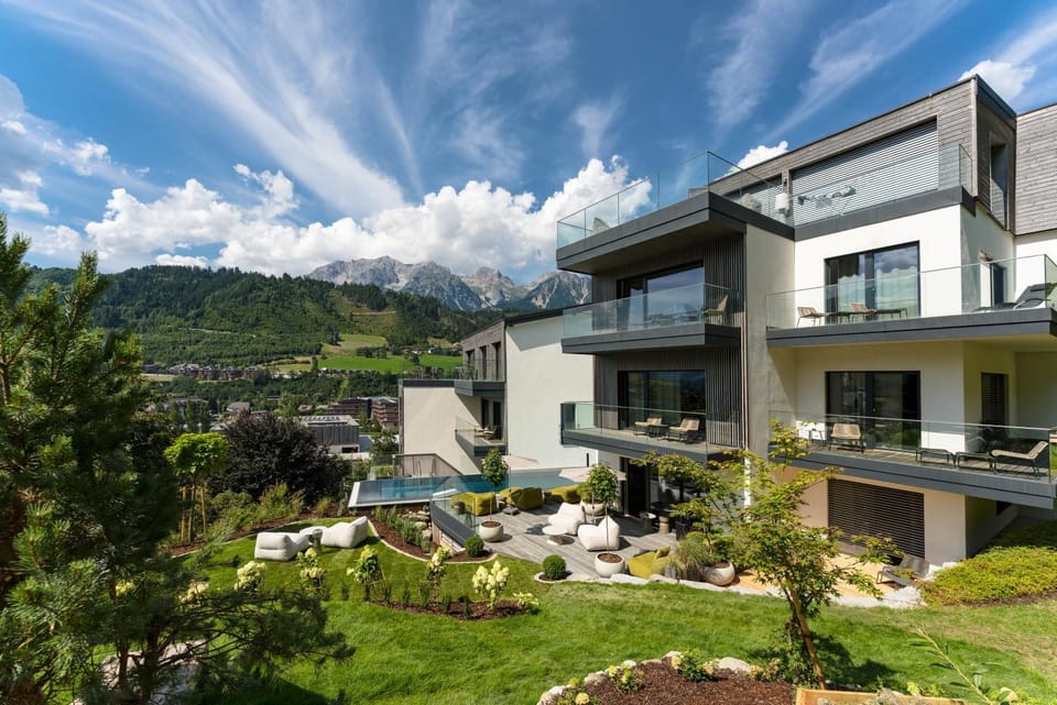 Boutique Aparthotel Chalets Coburg Apartment hotel in Schladming