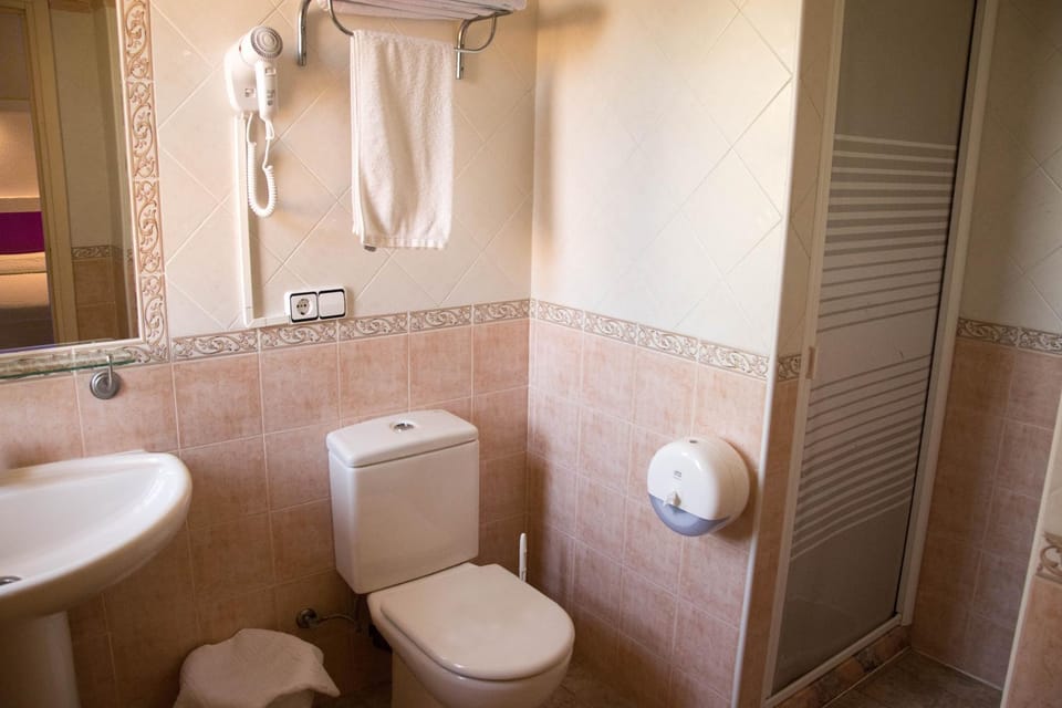 Pension Agadir Bed and Breakfast in San José