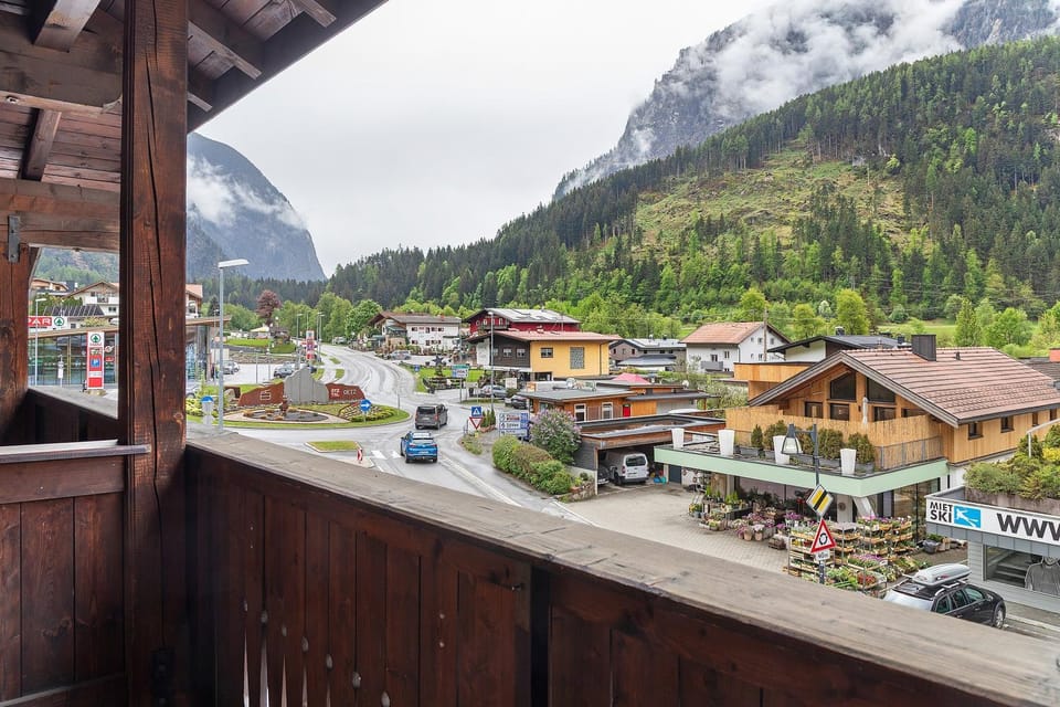 Appartement Azalea Oetz Apartment in Tyrol