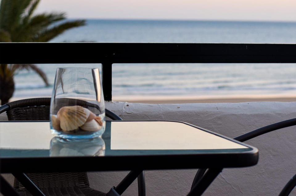 View (from property/room), Balcony/Terrace, Beach, Sea view