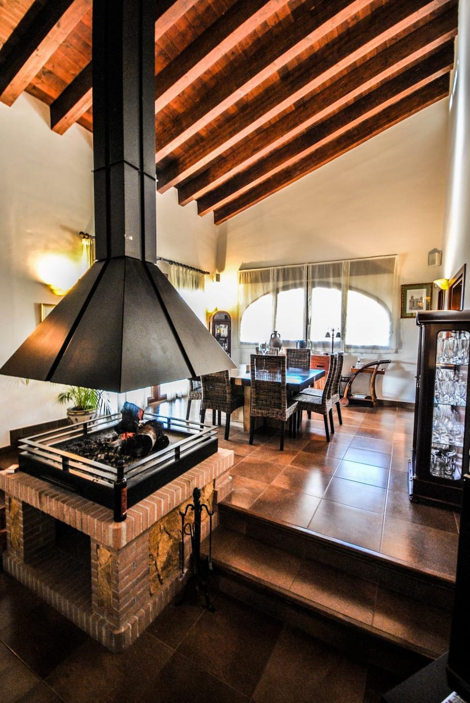 Living room, Area and facilities