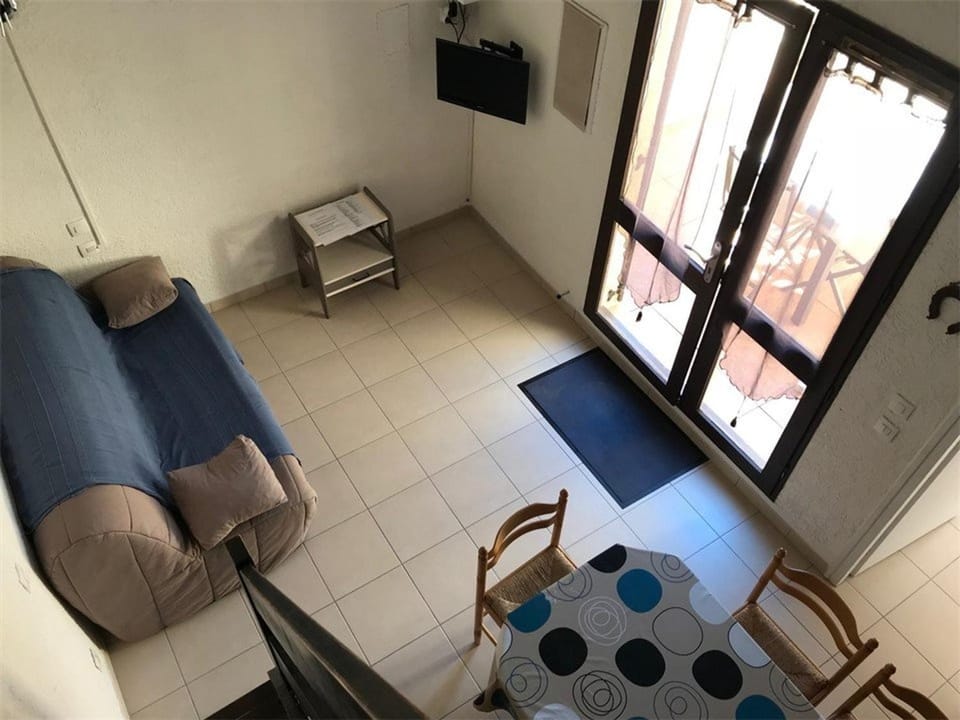 Appartement T2 Mezzanine, 6 couchages, bord de plage, parking privé, proche commerces et Aqualand - FR-1-81-47 Apartment in Le Barcarès