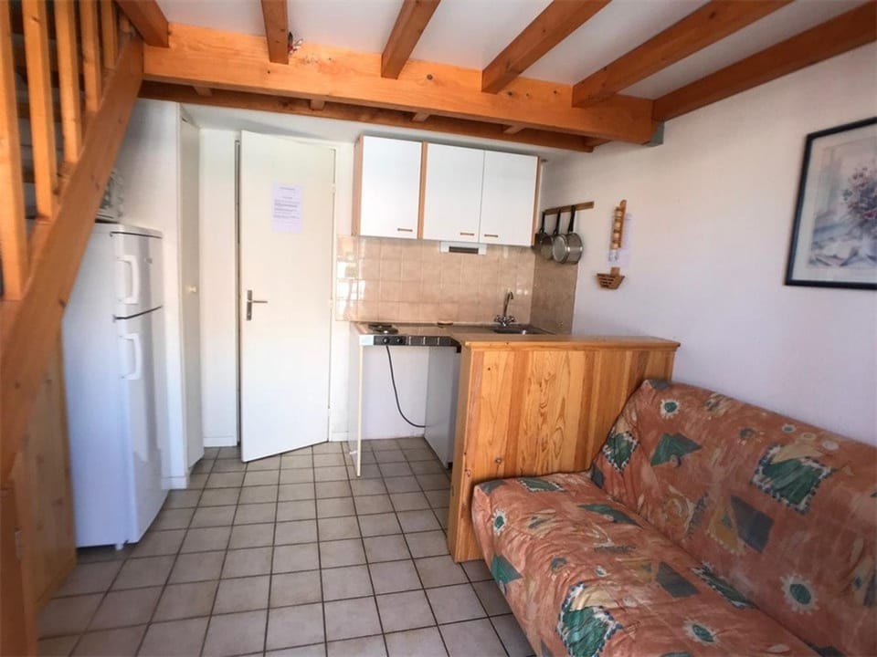 Charmante Villa T1+Cabine+Mezzanine – 4 pers, Terrasse, Parking, Proximité Commerces, Bord de Lac - FR-1-81-53 Cabin in Leucate
