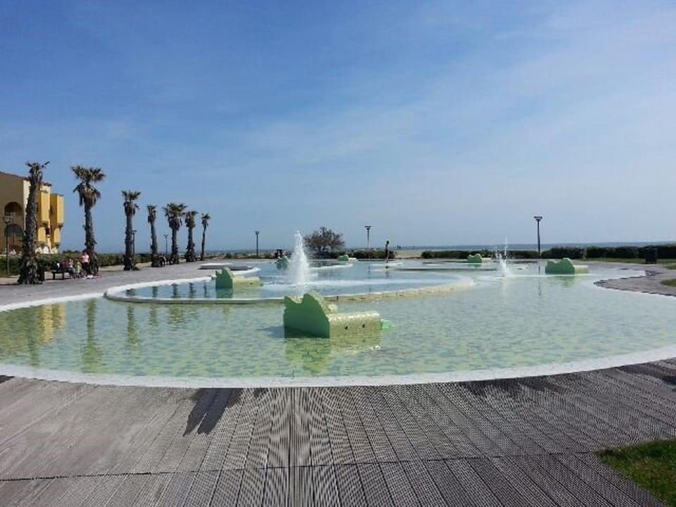 Maison T2 à Port Leucate, face à la mer, 4 couchages, parking privé, TV, lave-linge, commerces à 400m - FR-1-81-55 Villa in Leucate