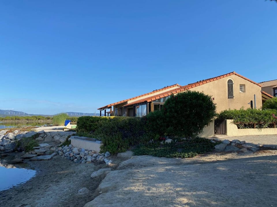 Villa 3 Pièces, Mezzanine, 5 Pers., Clim, Parking, Port Leucate - FR-1-81-68 Villa in Le Barcarès