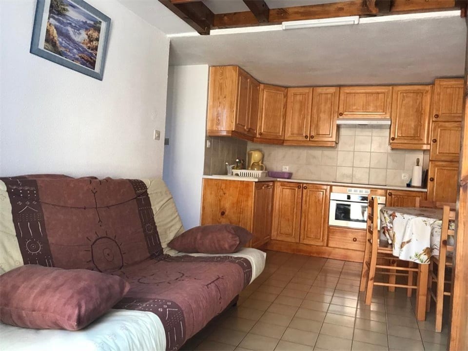 Pavillon T2 Mezzanine, 6 couchages, proche plage, terrasse, parking privé, TV, lave-linge - FR-1-81-92 Villa in Leucate