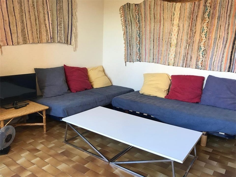 T2 à 50m de la plage, Parking privé, 4 pers - FR-1-81-117 Apartment in Leucate