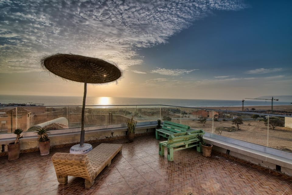 Natural landscape, View (from property/room), Balcony/Terrace, Beach, Sea view, Sunrise, Sunset