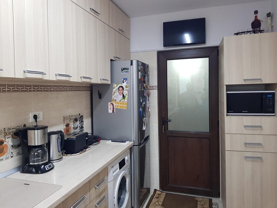 TV and multimedia, Coffee/tea facilities, Kitchen or kitchenette, Dining area, Communal kitchen