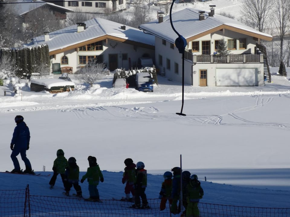 Winter, Skiing