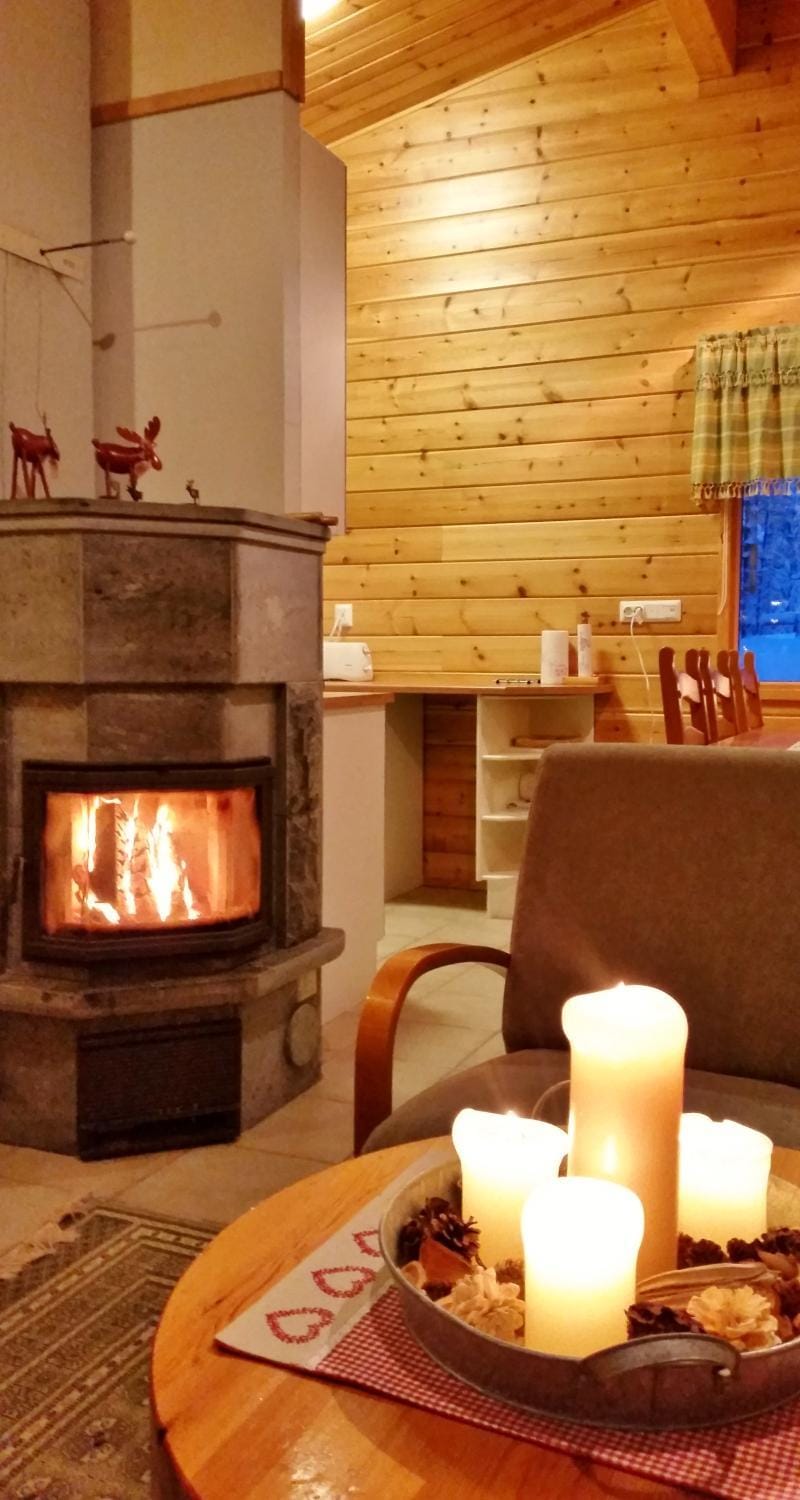 Photo of the whole room, flat iron