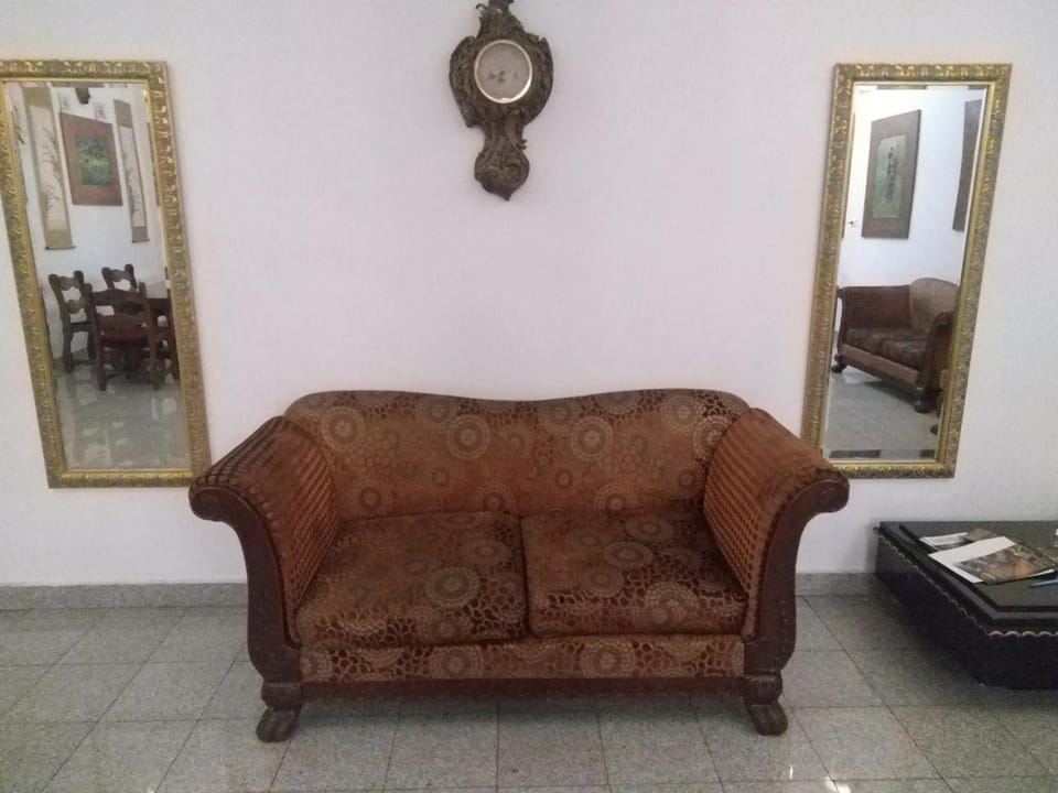 Communal lounge/ TV room, Facade/entrance, Lobby or reception, Banquet/Function facilities