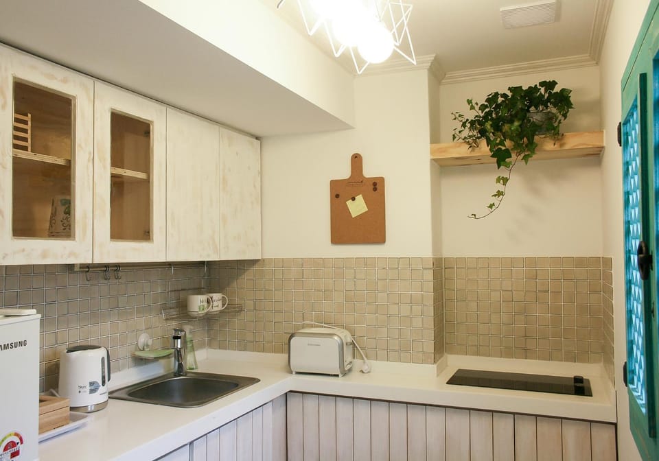 Travel Monster Bed and Breakfast in Seoul