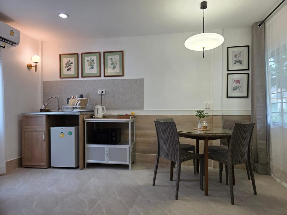 Holiday Village And Natural Garden Resort Bed and Breakfast in Phuket