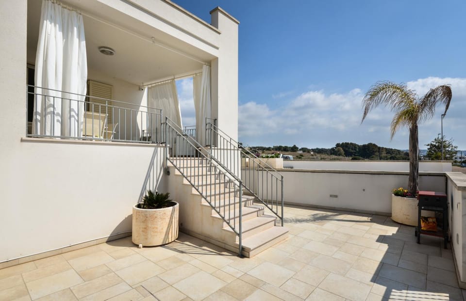 Patio, Facade/entrance, BBQ facilities, Balcony/Terrace, On site