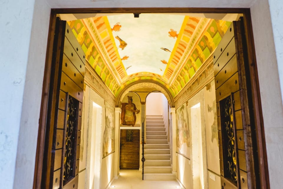 Property building, View (from property/room)