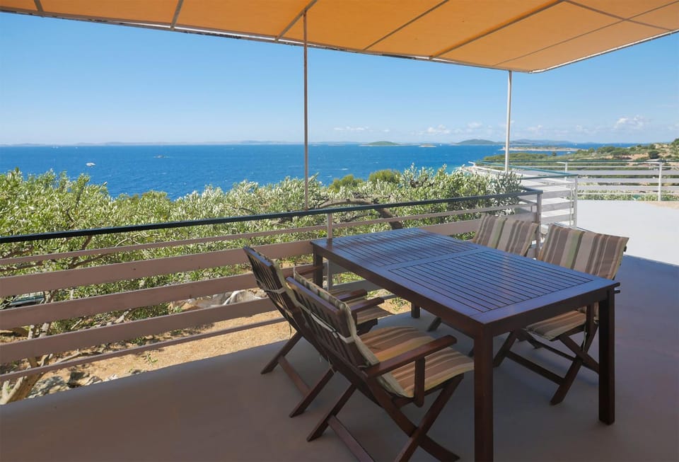 Day, Natural landscape, View (from property/room), Balcony/Terrace, Sea view