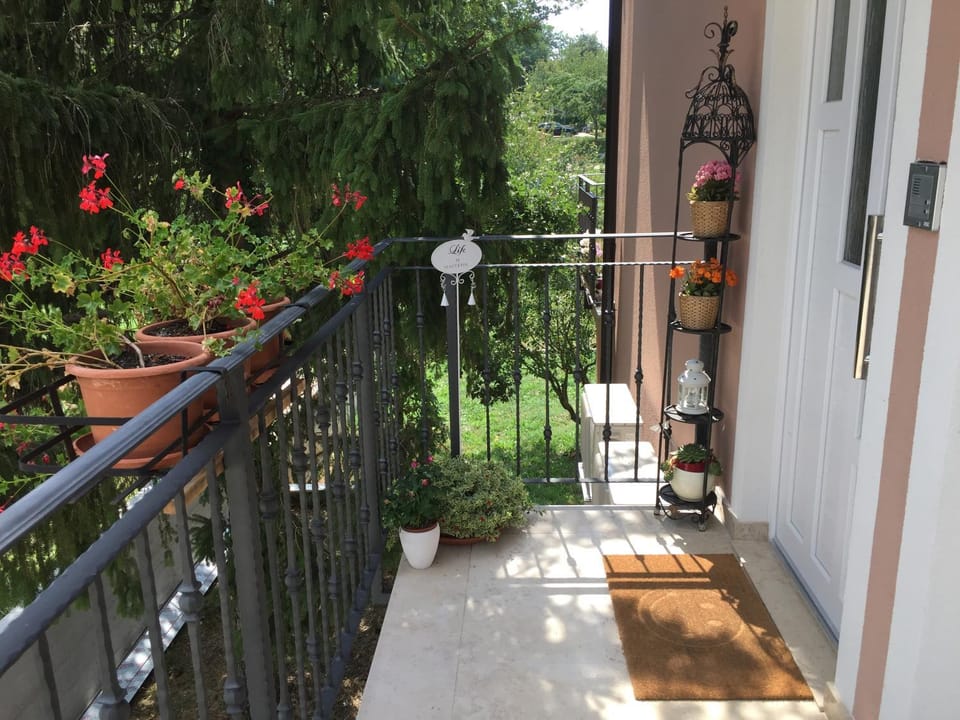Middle Istra Apartment in Istria County