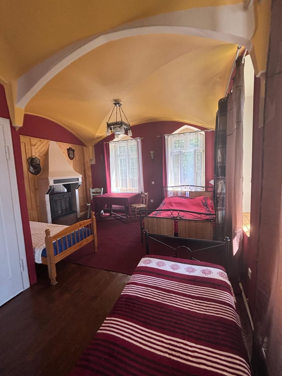 Dom pod Orlimi Skałami - blisko Zamku Czocha i Jeziora Leśniańskiego Vacation rental in Lower Silesian Voivodeship