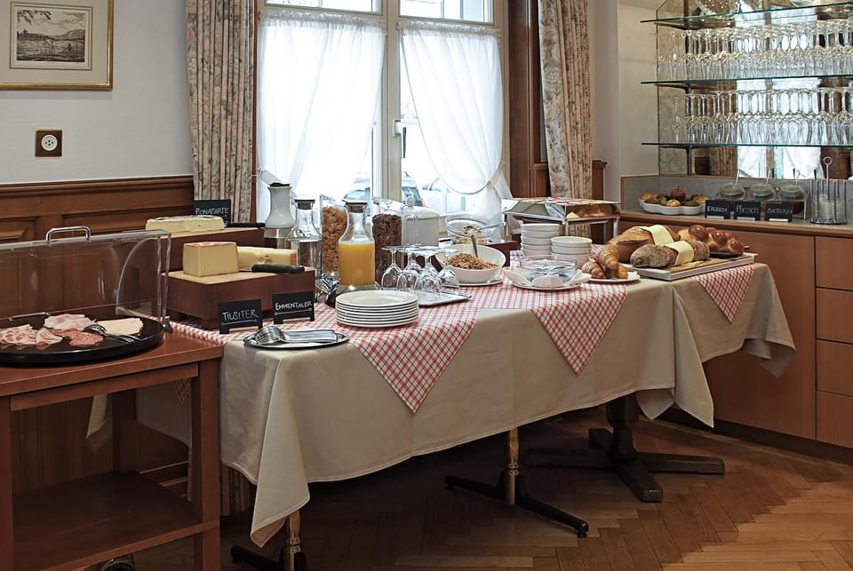 Food and drinks, Breakfast