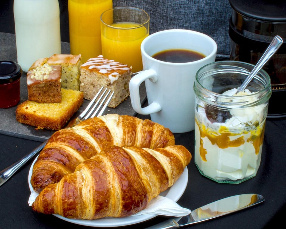 Coffee/tea facilities, Food and drinks, Bedroom, Breakfast, Breakfast, Continental breakfast, Continental breakfast