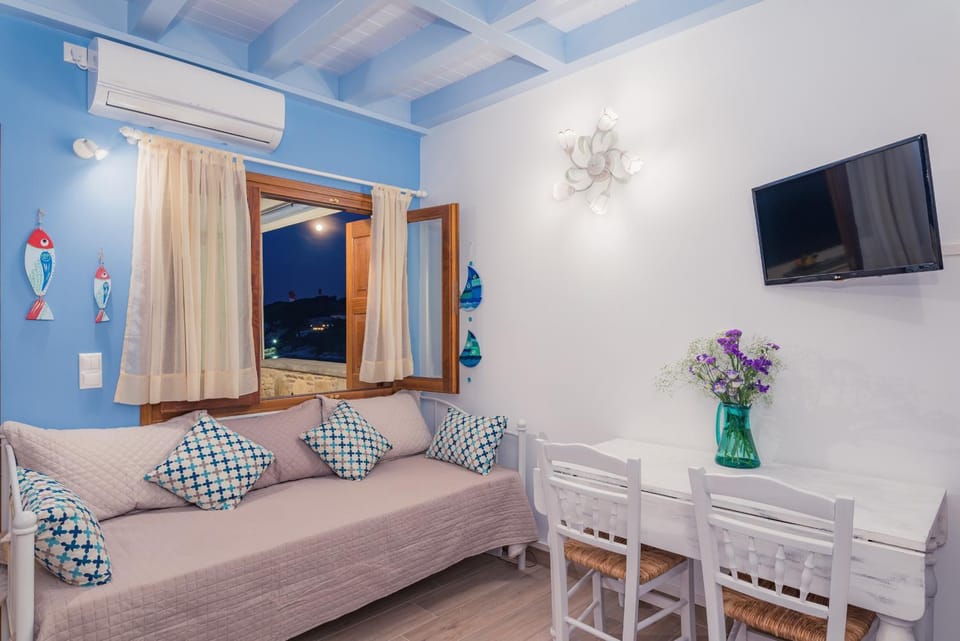 House of Arts Apartment in Samos, Greece