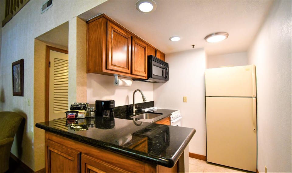 Coffee/tea facilities, Kitchen or kitchenette, minibar