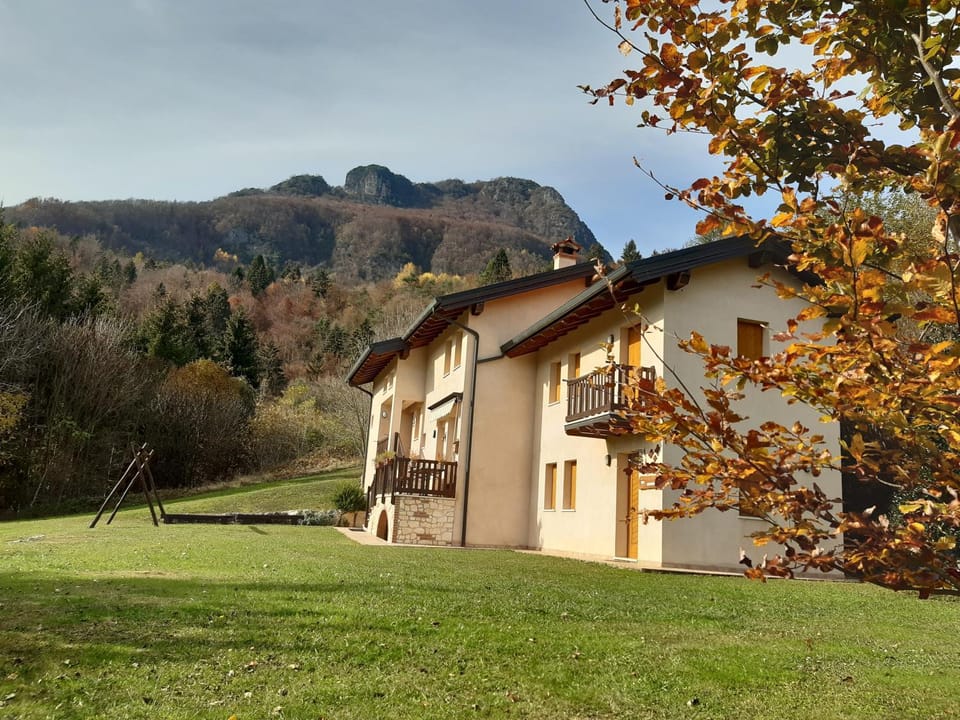 Property building, Garden