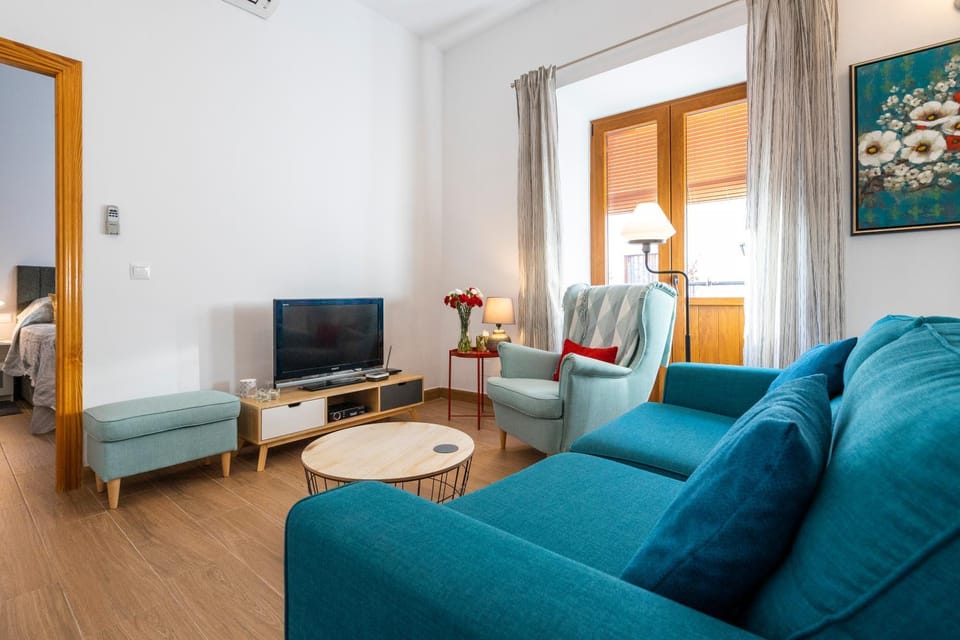 TV and multimedia, Seating area