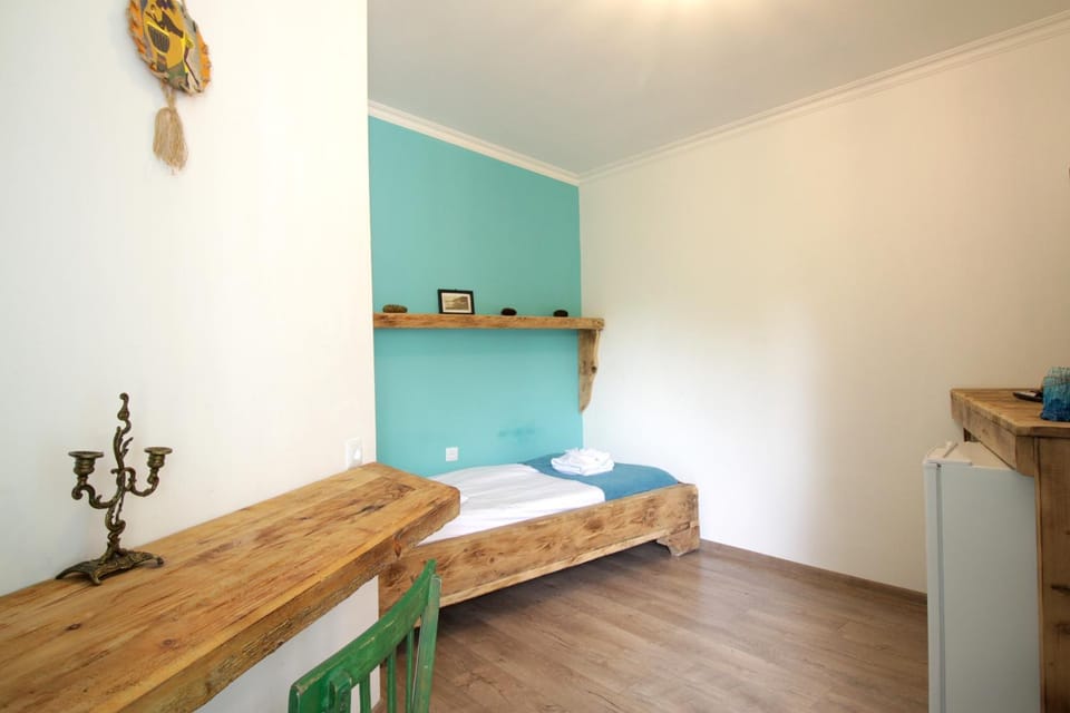 Bathroom, Decorative detail, Bedroom, Garden view, Inner courtyard view