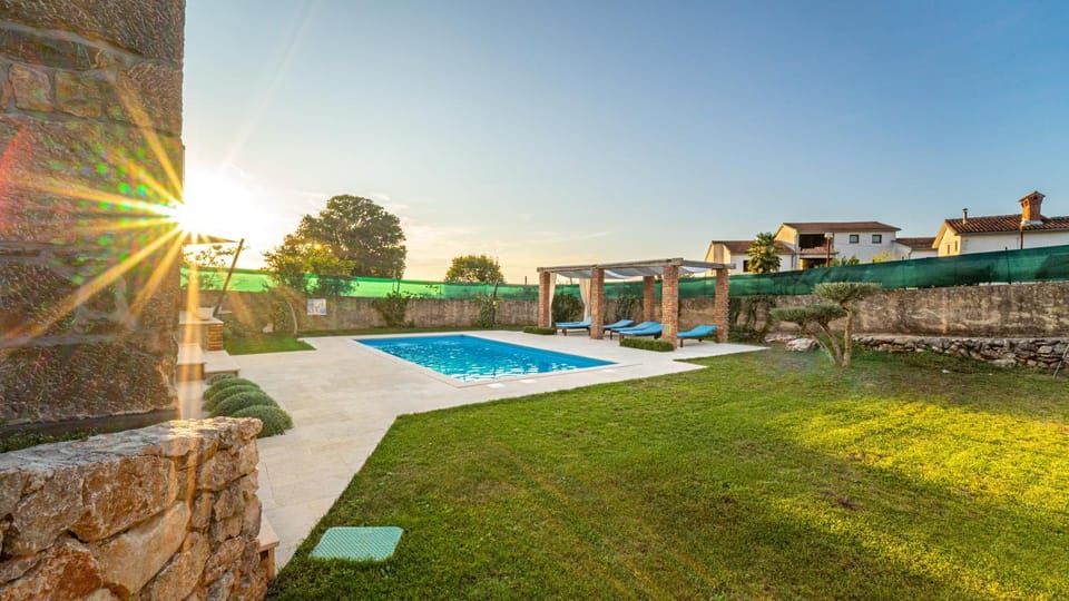 Villa Campiello heated pool Villa in Primorje-Gorski Kotar County