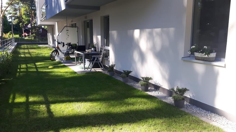 Apartament z Ogródkiem Apartment in West Pomeranian Voivodeship, Poland