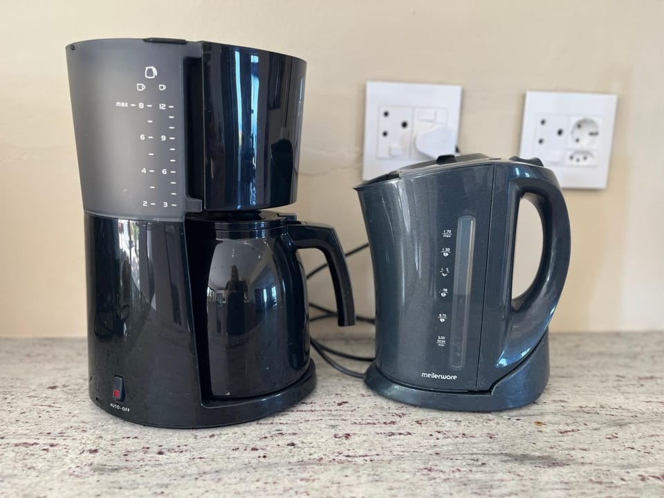 Coffee/tea facilities
