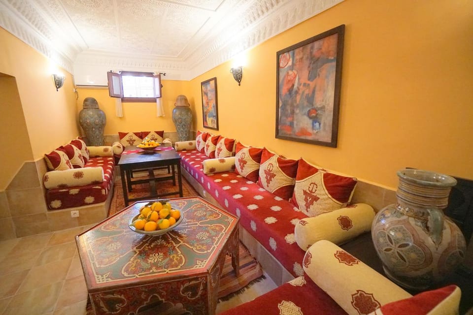 Seating area