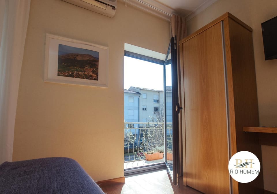 View (from property/room), City view