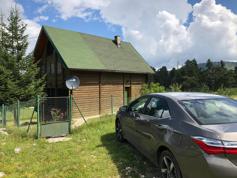Property building, Parking