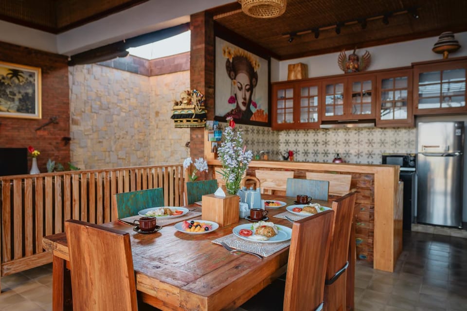 Dining area, Breakfast, kitchen