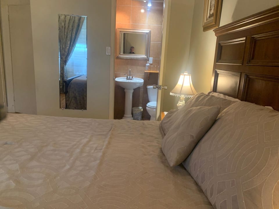 B&B Saint Louis Bed and Breakfast in Quebec City