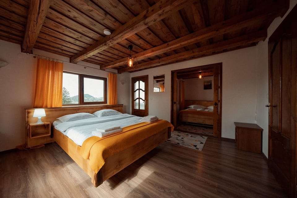 Tihuța Retreat Bed and Breakfast in Romania
