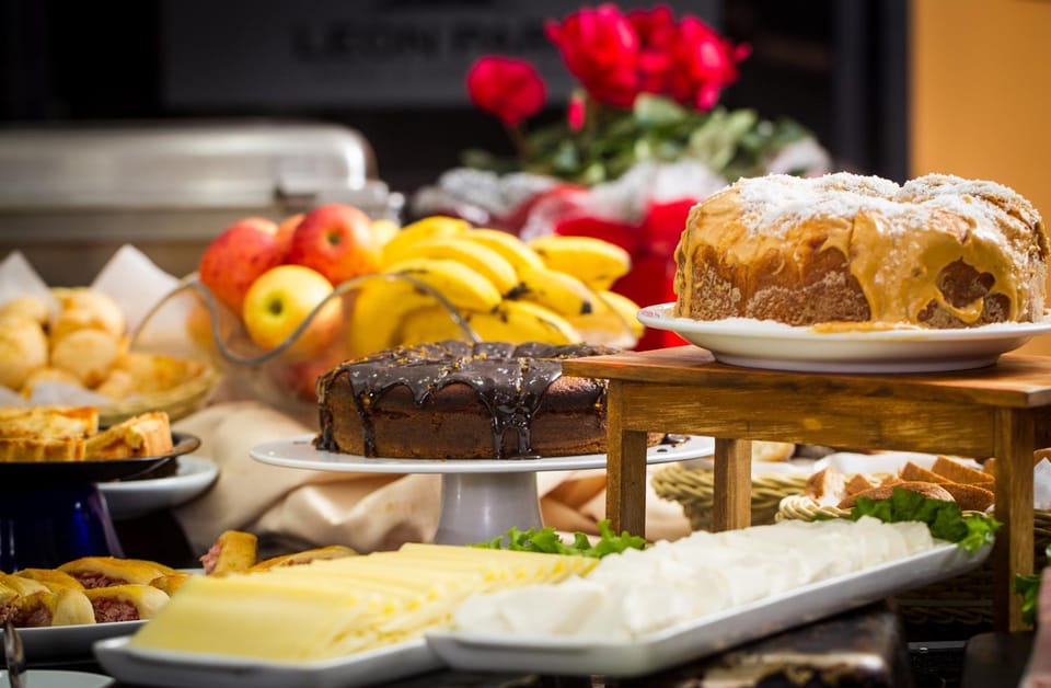 Breakfast, Buffet breakfast